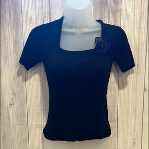CARLY  ST CLAIRE black stylish short sleeve stretchy crop top/ size L